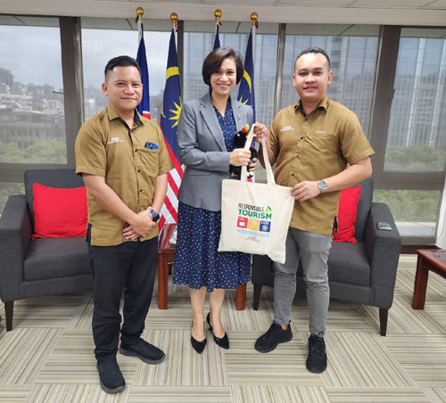 砂拉越旅遊局拜會馬來西亞友誼及貿易中心